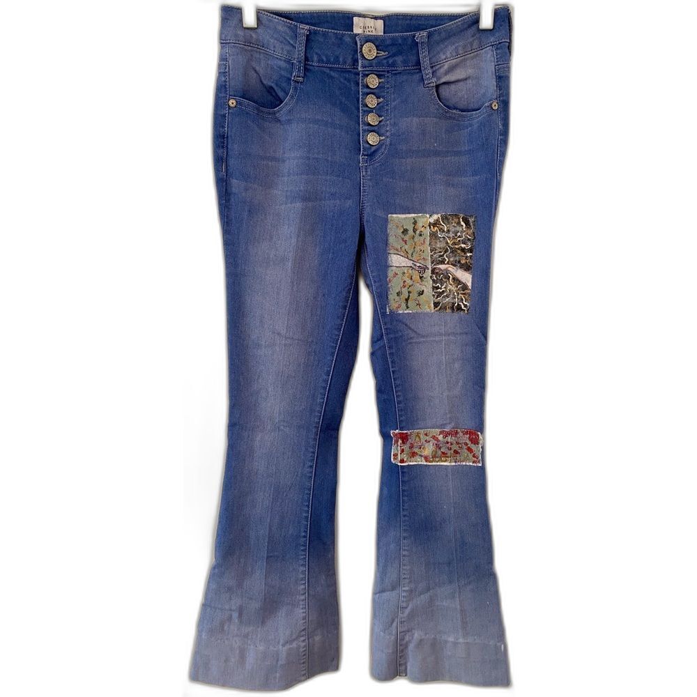 Celebrity Pink Patchwork Button Up Flare Jeans Women's Sz 7/28